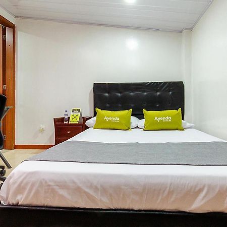 Hotel Ayenda Casa Howard 1092 ボゴタ エクステリア 写真
