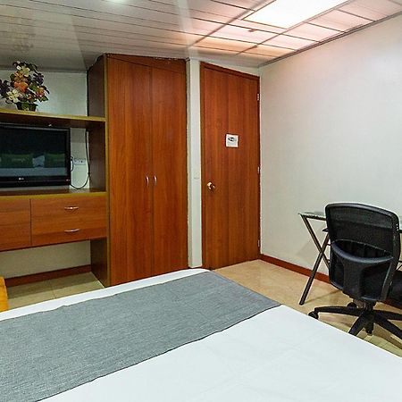 Hotel Ayenda Casa Howard 1092 ボゴタ エクステリア 写真