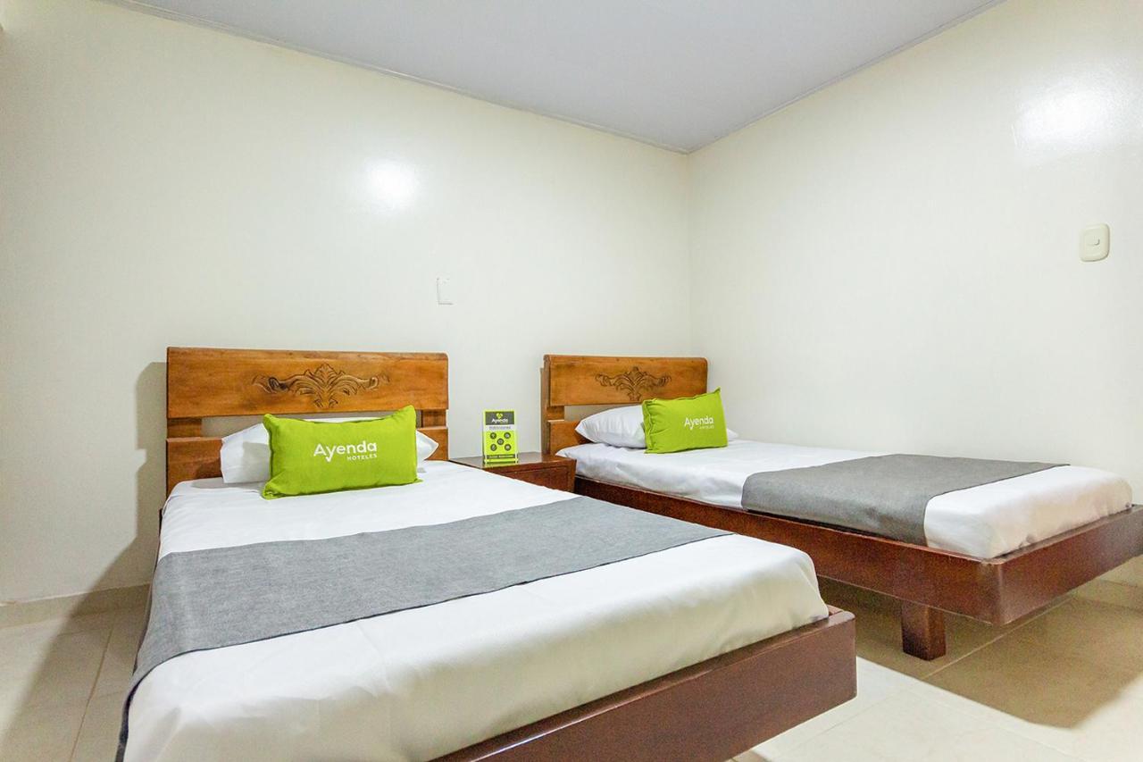 Hotel Ayenda Casa Howard 1092 ボゴタ エクステリア 写真
