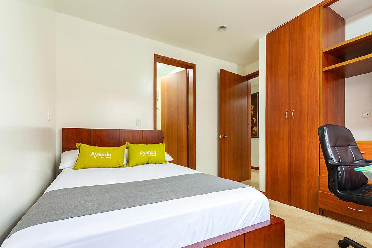 Hotel Ayenda Casa Howard 1092 ボゴタ エクステリア 写真
