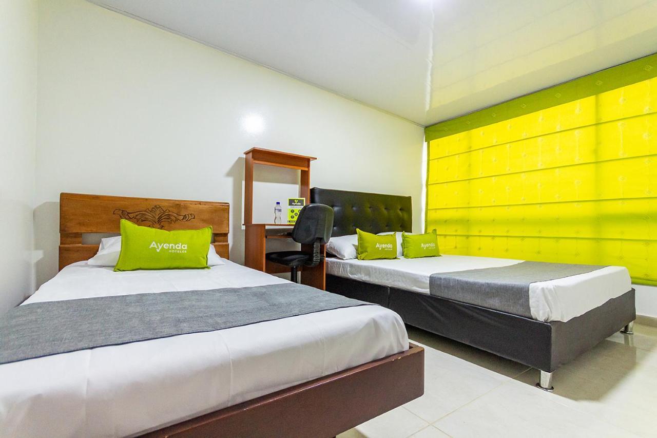 Hotel Ayenda Casa Howard 1092 ボゴタ エクステリア 写真